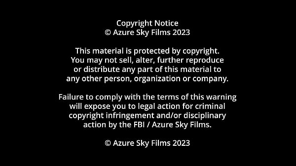 DSC14-7) “Paisley’s Hot Wax Fetish” Amateur MILF Paisley Flowers Does Her First Hot Wax Play