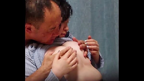 素人　２０歳の美巨乳Gカップをハンドバイブし揉みしだき