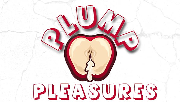 Julie Ginger gets Her 70 inch Turkey Stuffed Ahead of Thanksgiving