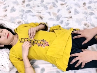 Intimate Hot Sex Beautiful Indian Wife Cums