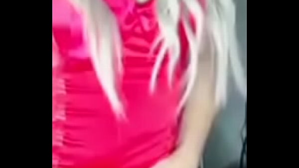 Aburrida esperando a mi macho