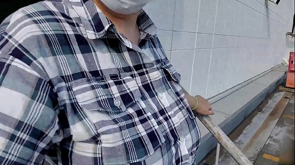 Feeling excited while masturbating outdoors