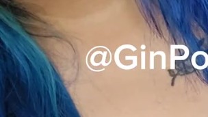 Como te fue en el trabajo amor? Se que te esfuerzas mucho, mereces ver mis enormes tetas 🤍✨️