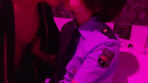 素人ハメ撮り　婦人警官に目隠ししてエロい事したい　フェラ　クンニ　中出し