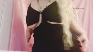 Hot dress dancing with pussy rubbing by the pole!