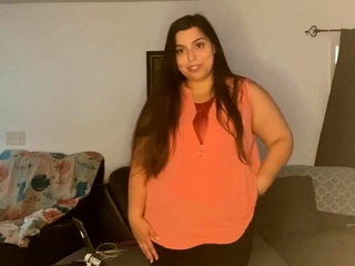 Curvy Indian Persuades Boss with Orgasmic Solo Show