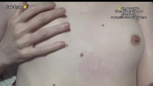 PORN AMATEUR MODEL PLAYING WITH SMALL BREASTS