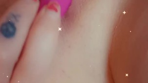 Juicy ass, big natural breast and wet pink pussy play 🥵