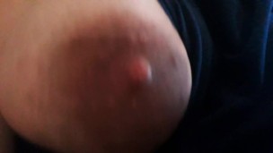 Big jiggly milf boobs