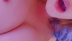 I masturbate for my boyfriend and send him this video of my wet pussy